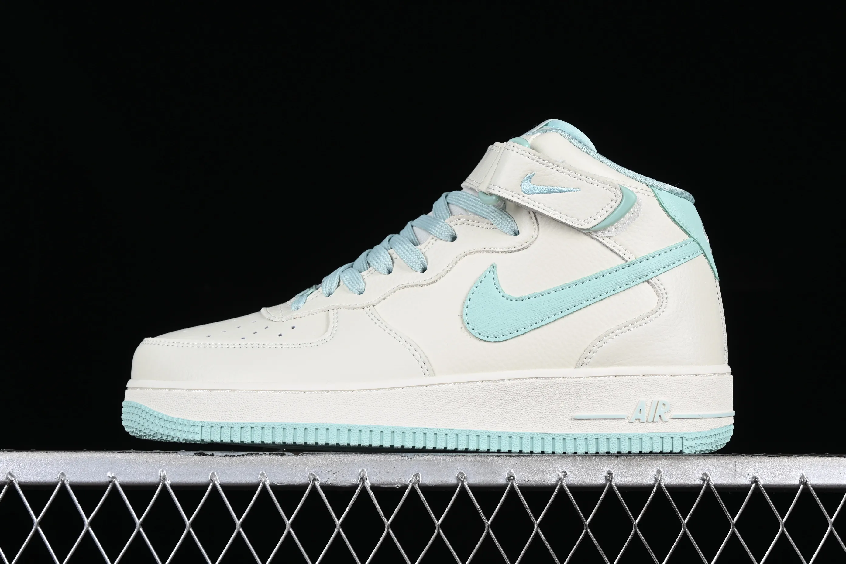 All Categories Nk Air Force 1 Air Force Series Nk Air Force 1 Mid Air Force Mid Nk Air Force 1'07 Mid Rice Ice Blue Color Air Force One Chinese Casual Sneakers PA0920-708